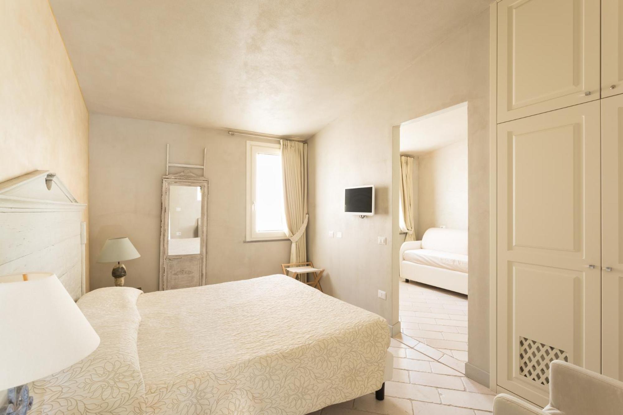 Il Cortiletto Hotel Maison Tresnuraghes Екстер'єр фото